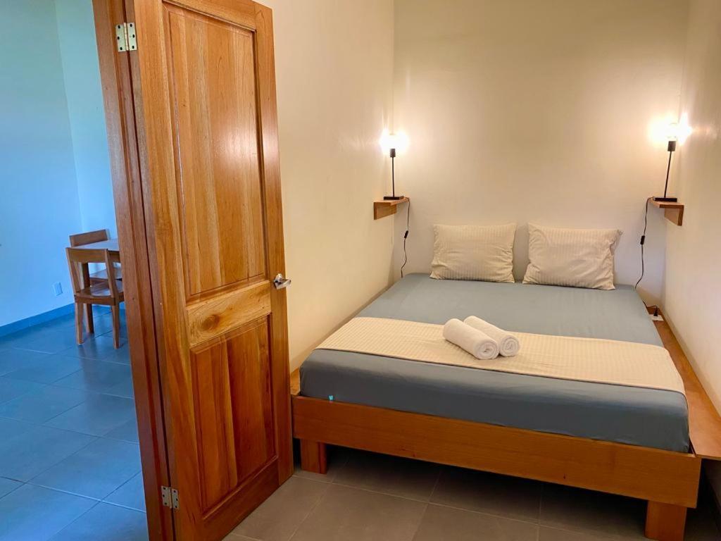 El Hostel Del Patio Тортугеро Экстерьер фото